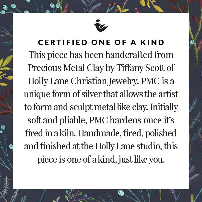 Bee Heart Necklace - Holly Lane