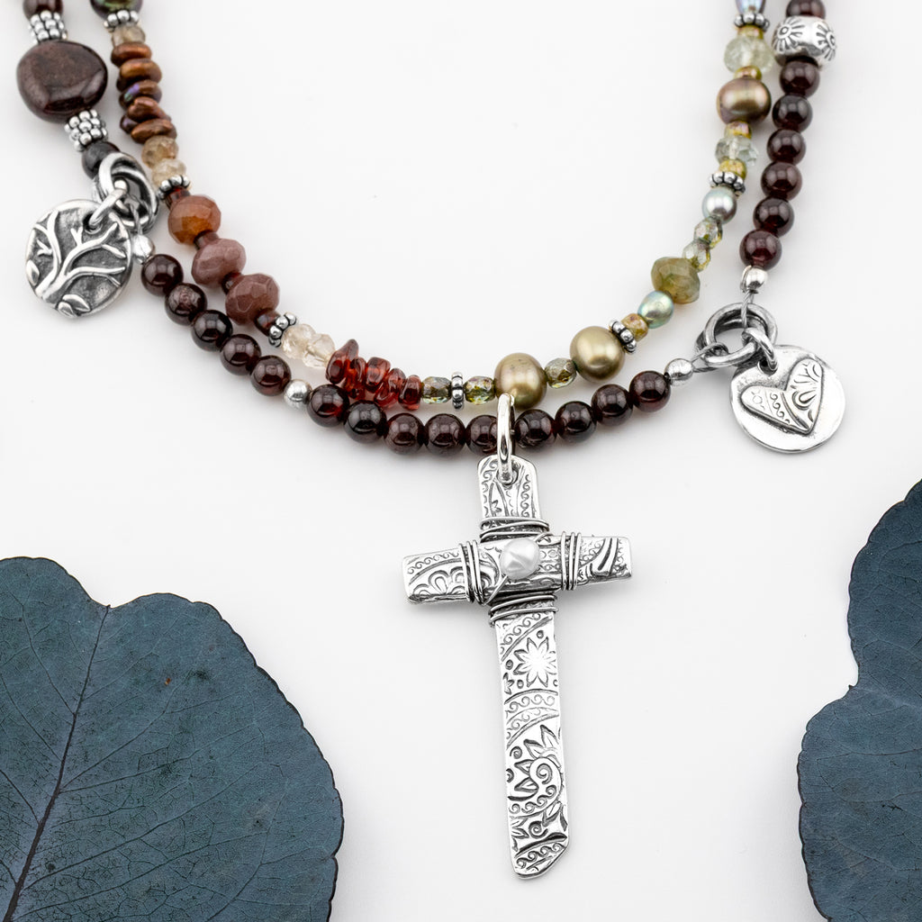 Romans Road Necklace - Holly Lane