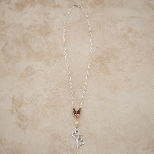 Hearts Connected Necklace - Holly Lane