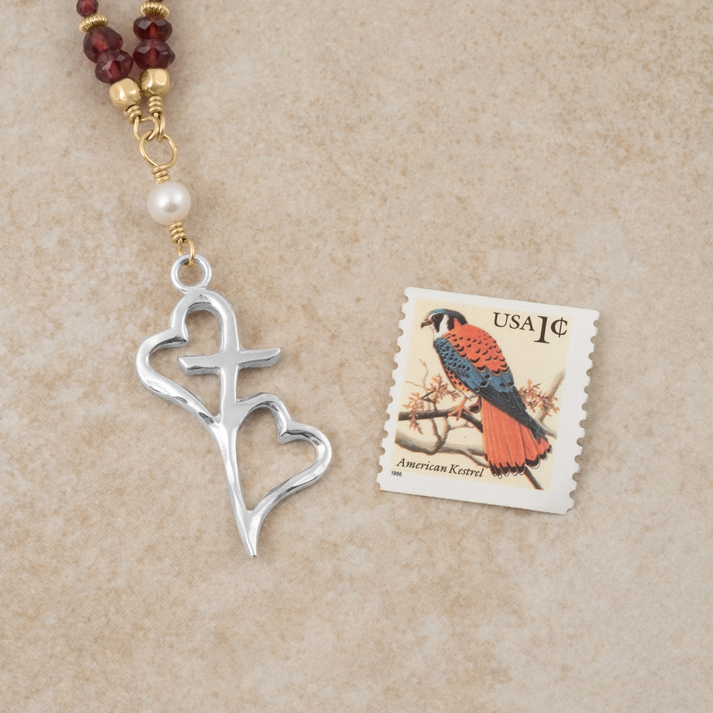 Hearts Connected Necklace - Holly Lane