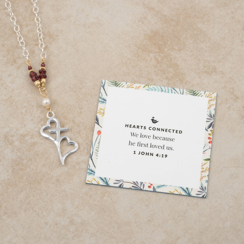 Hearts Connected Necklace - Holly Lane