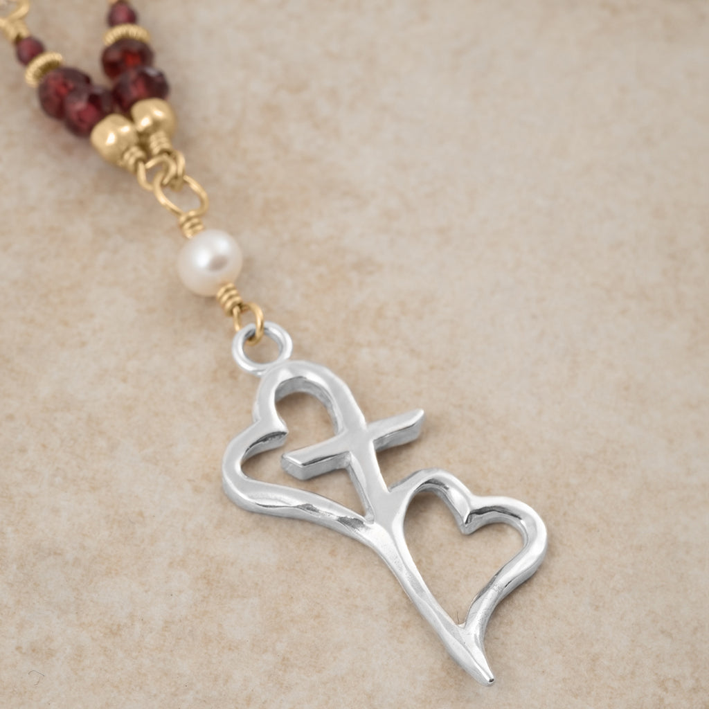 Hearts Connected Necklace - Holly Lane