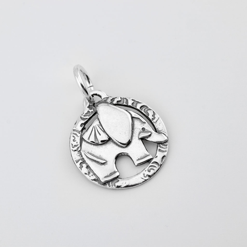 Elephant Pendant - Holly Lane