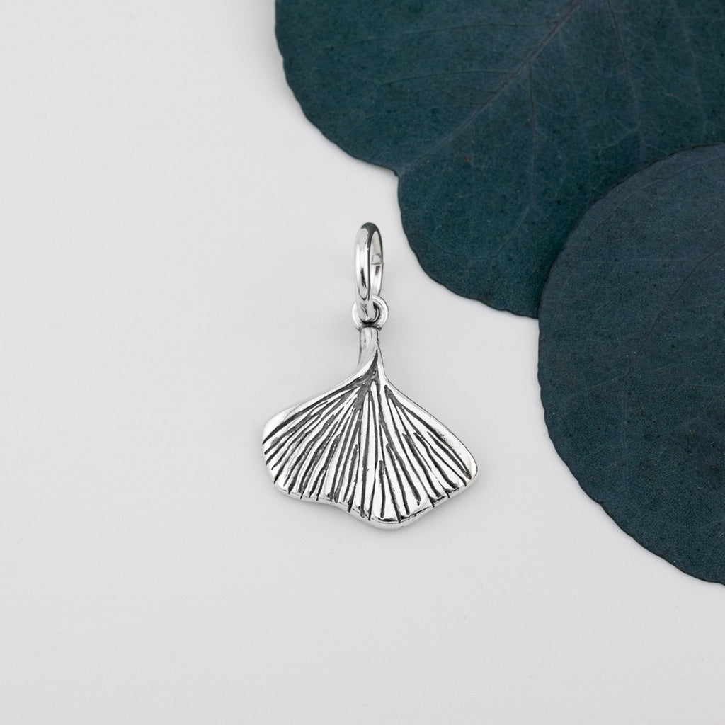 Ginkgo Pendant - Holly Lane