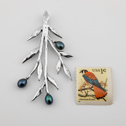 Olive Branch Pendant - Holly Lane