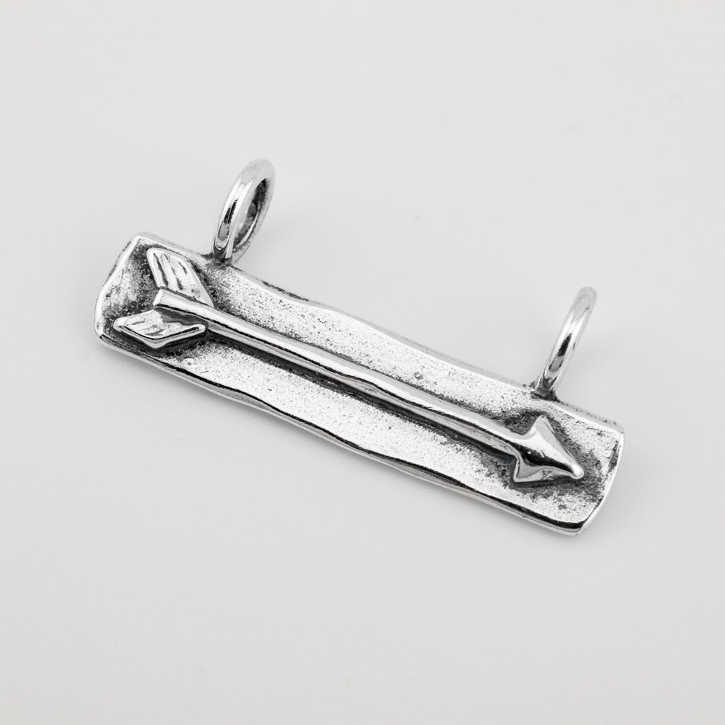 Horizontal Arrow Pendant - Holly Lane