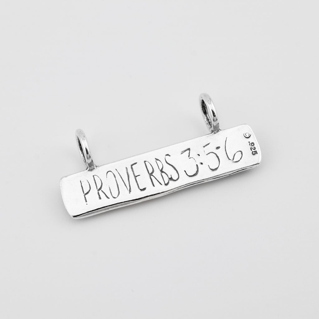 Horizontal Arrow Pendant - Holly Lane