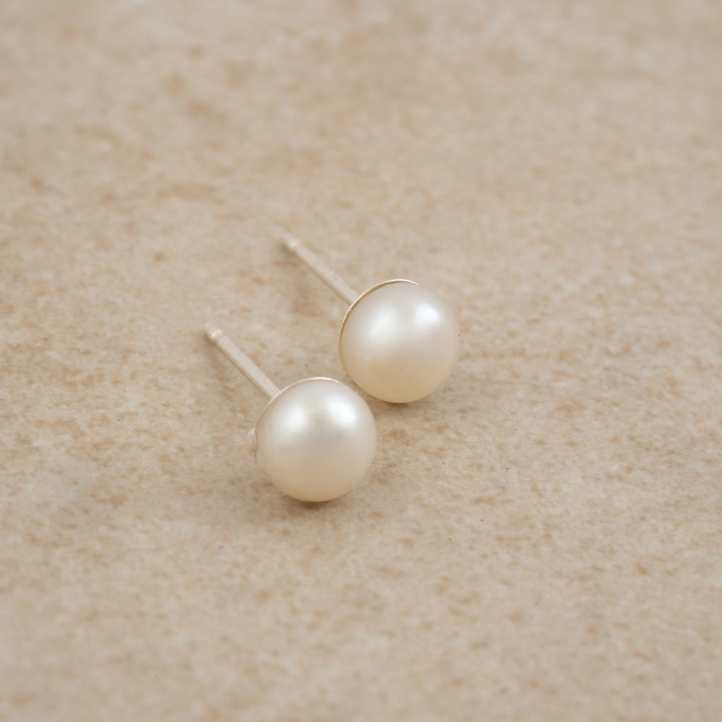 Lost Sheep Studs - Holly Lane