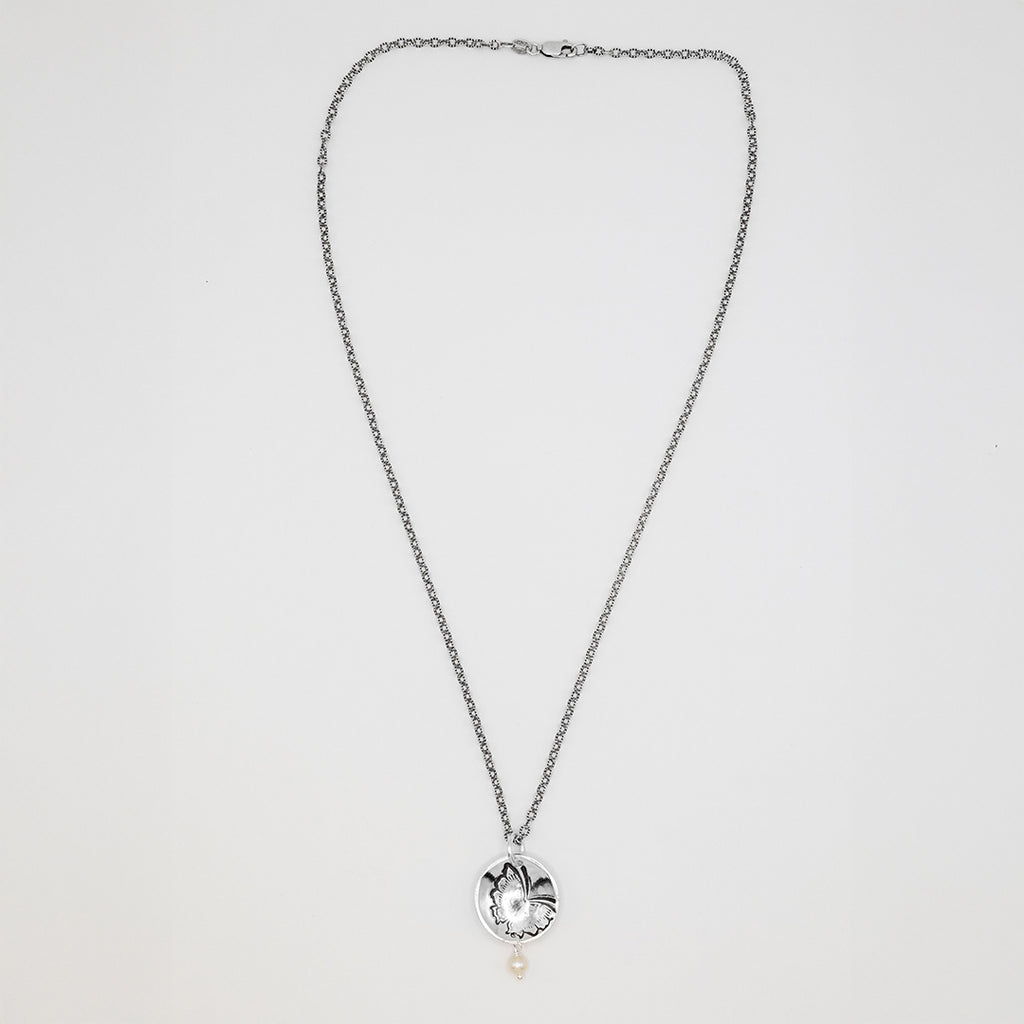 Concave Butterfly Necklace