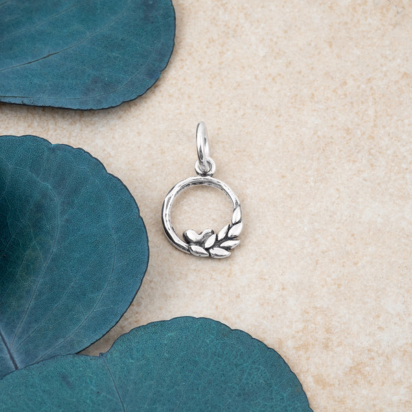 Laurel Wreath Pendant - Holly Lane