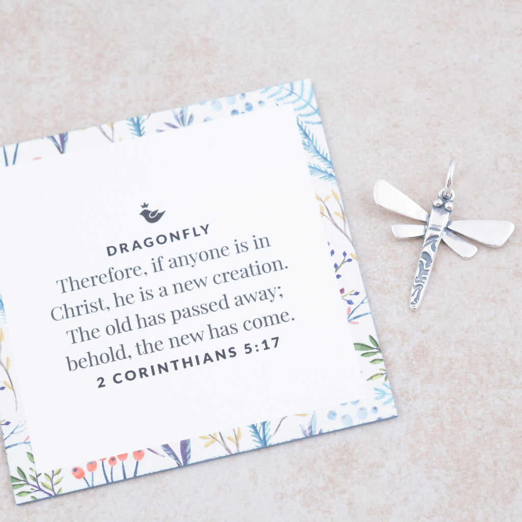 Dragonfly Pendant - Holly Lane
