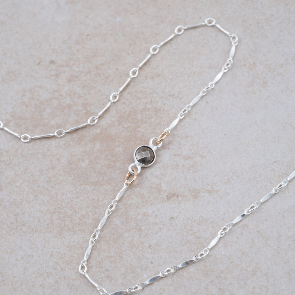 Everness Chain - Holly Lane