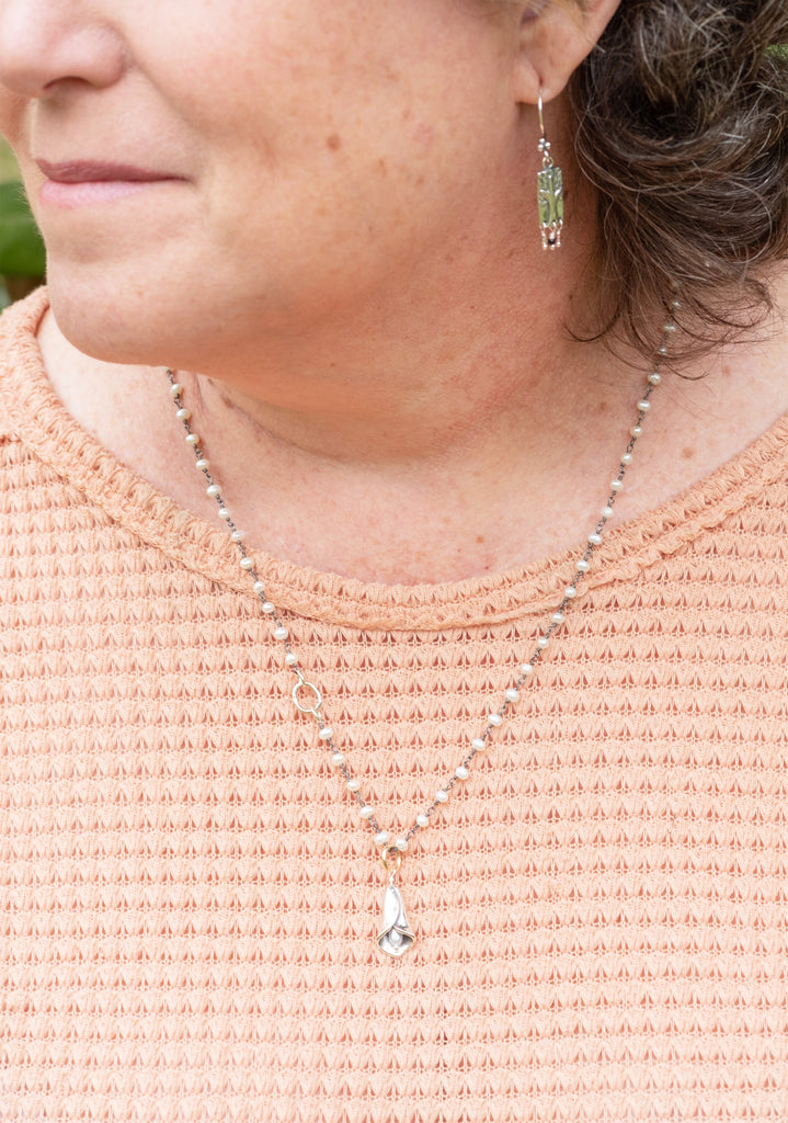 Calla Lily Pendant - Holly Lane