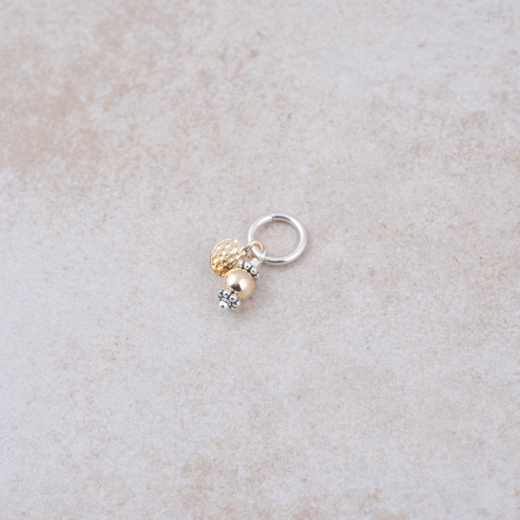 Gold Cluster - Holly Lane