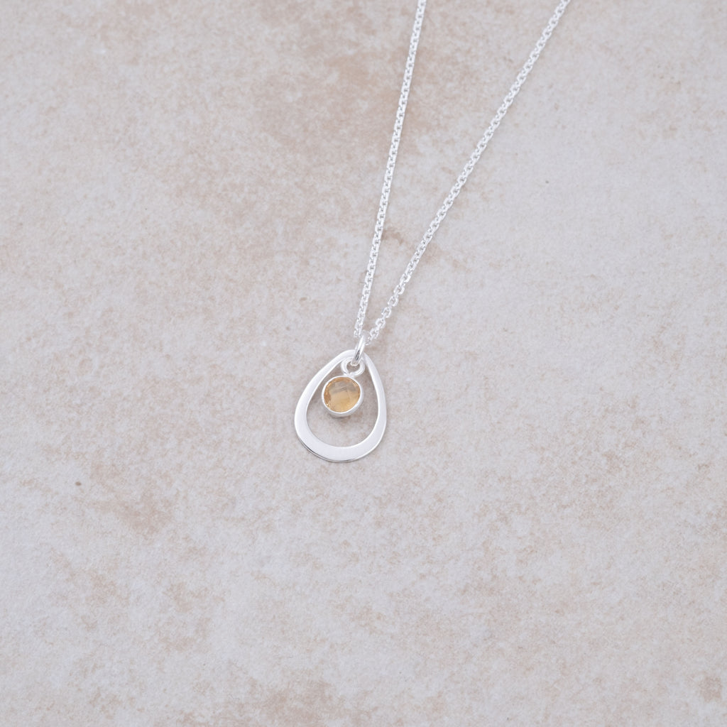 Lantern Necklace - Holly Lane