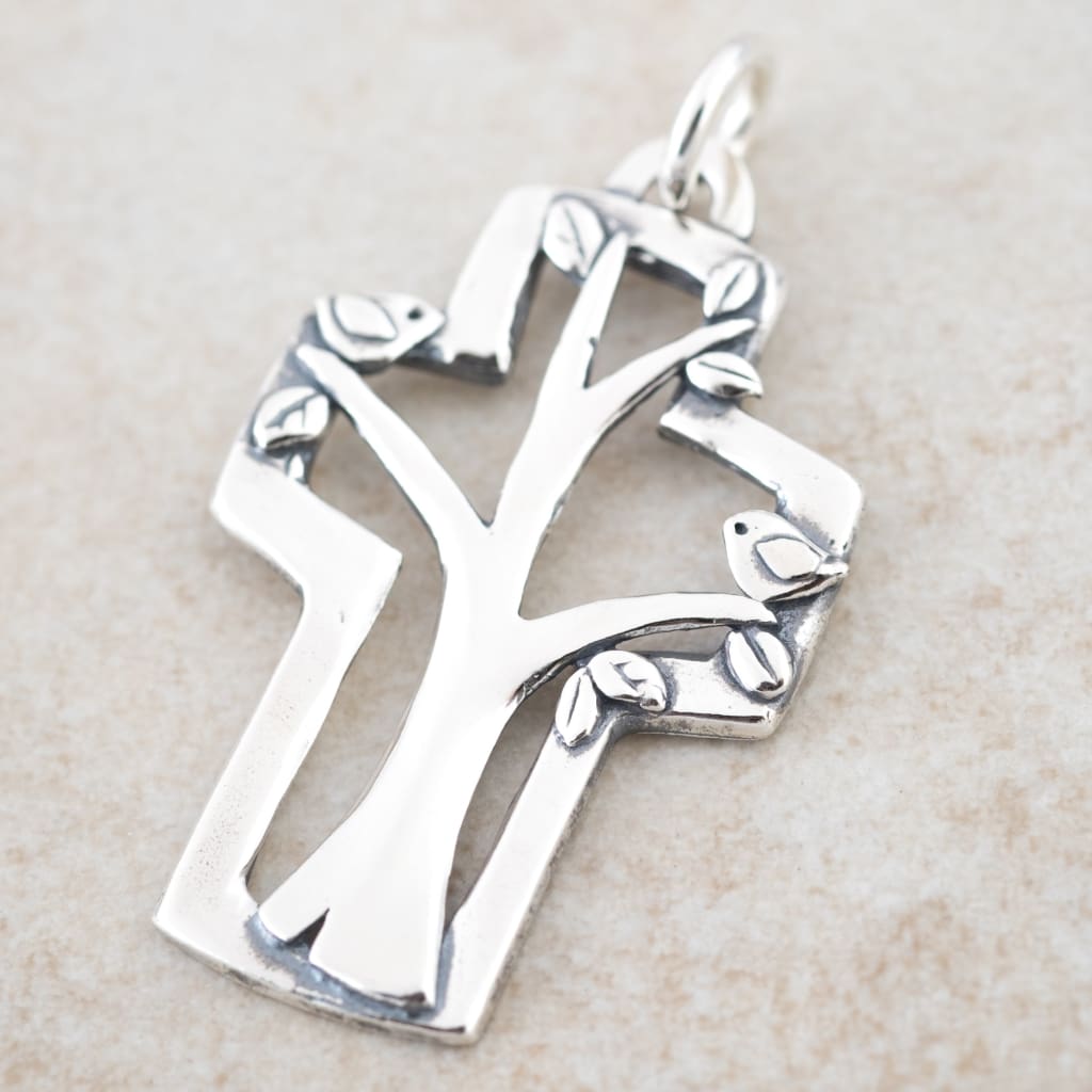 Holly Lane Christian Jewelry - Matthew Cross Pendant