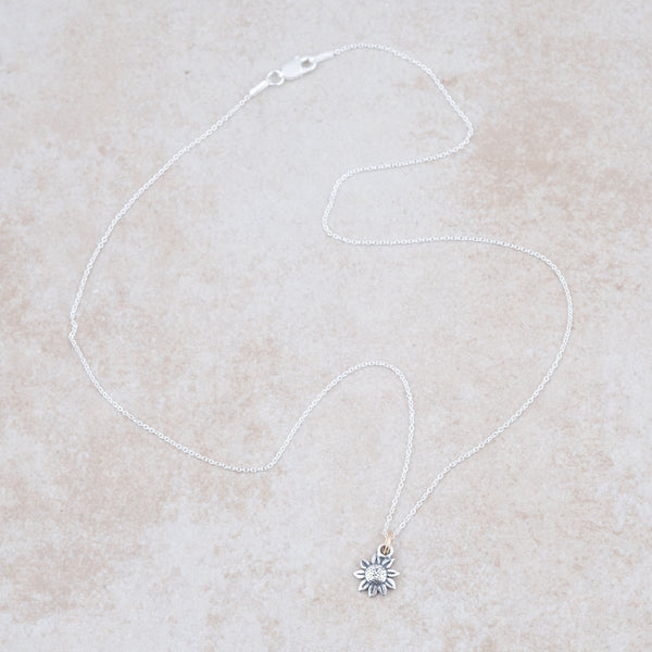 Little Sunflower Necklace - Holly Lane
