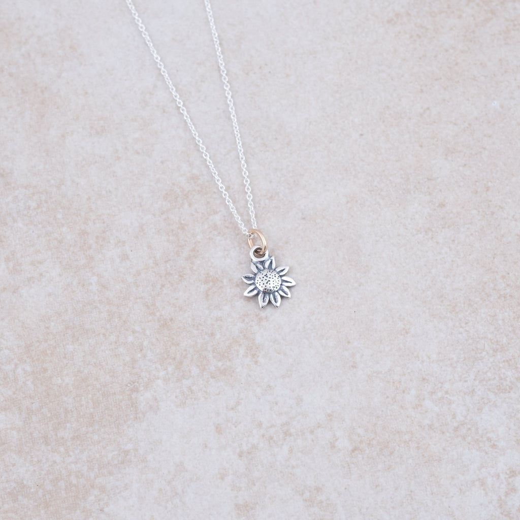 Little Sunflower Necklace - Holly Lane