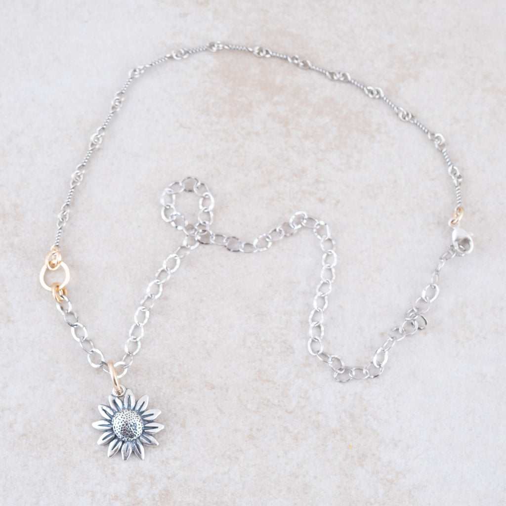 Sunflower Pendant - Holly Lane