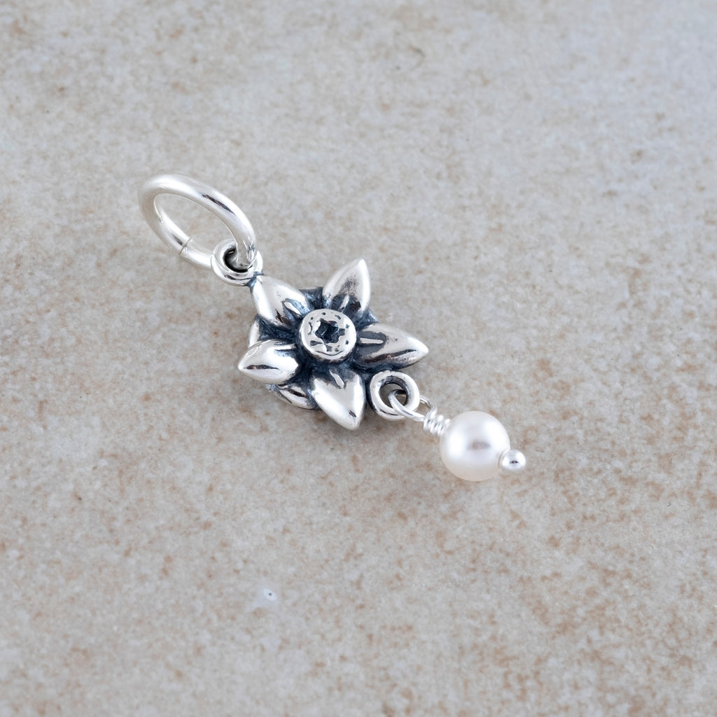 Holly Lane Christian Jewelry - Forget-Me-Not Charm