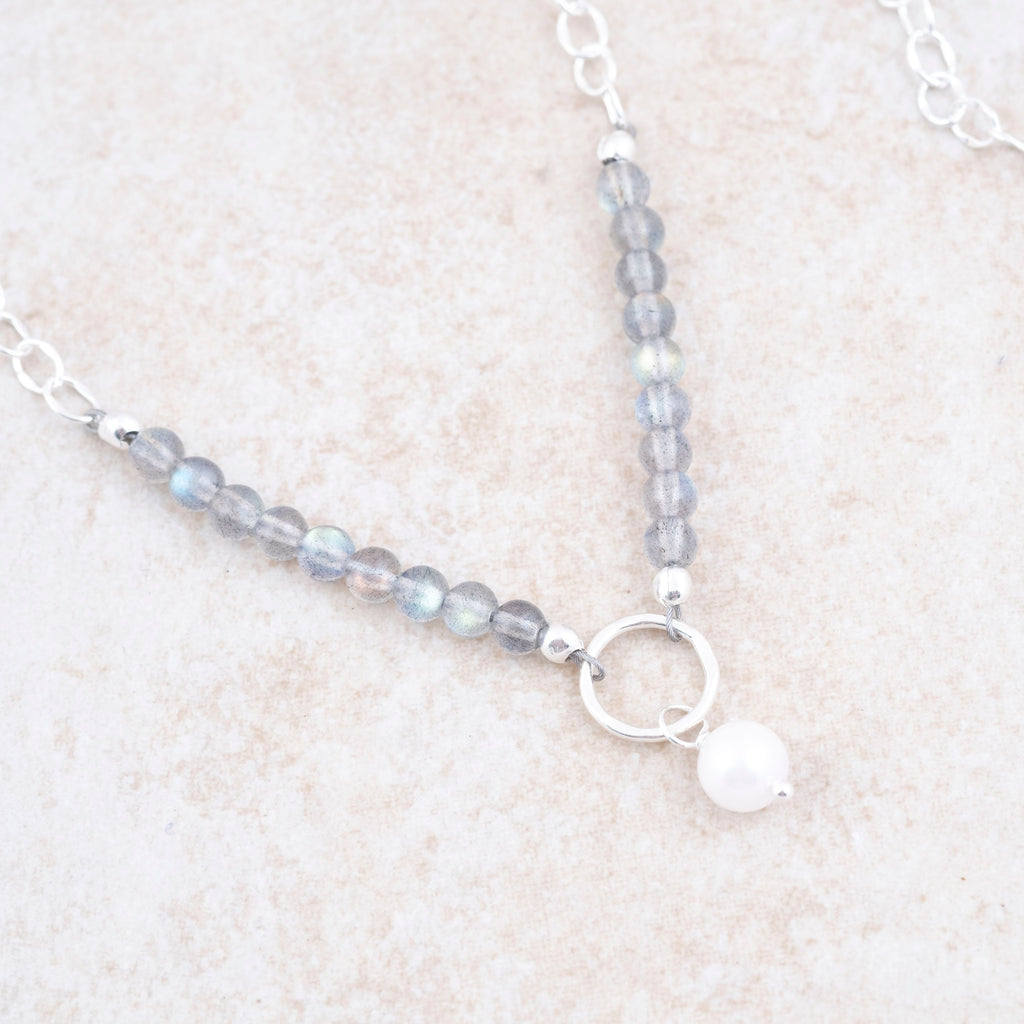 Wisdom Necklace - Holly Lane