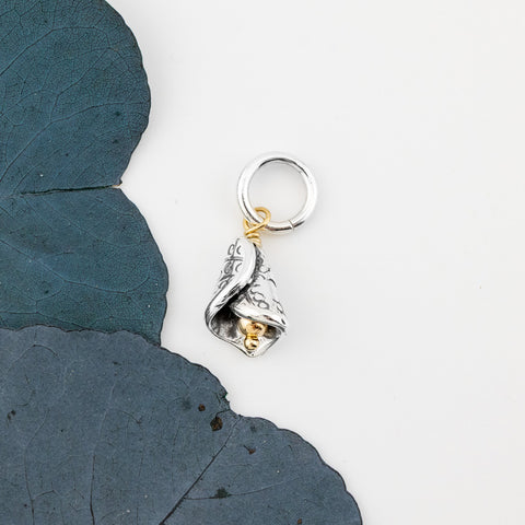 Calla Lily Charm - Holly Lane