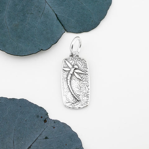 Dragonfly Pendant - Holly Lane