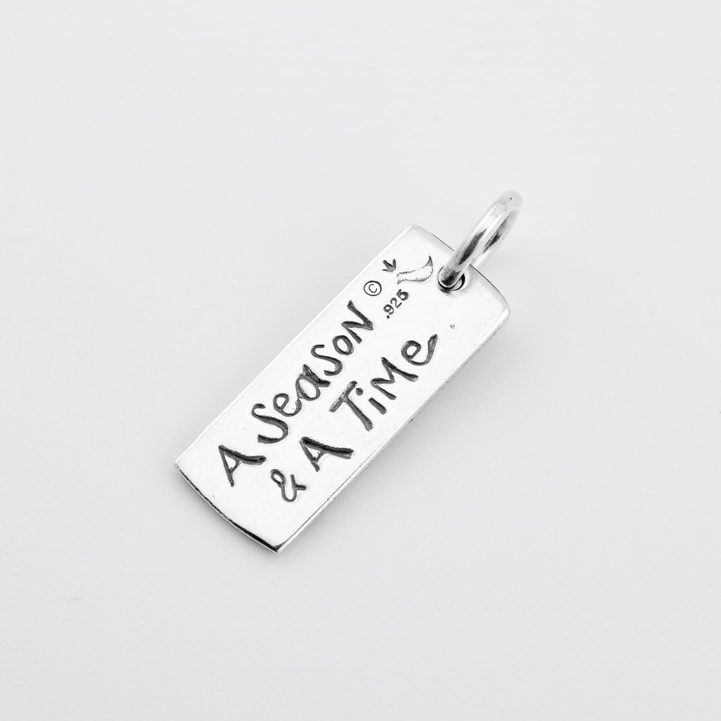 Seasons Charm - Holly Lane