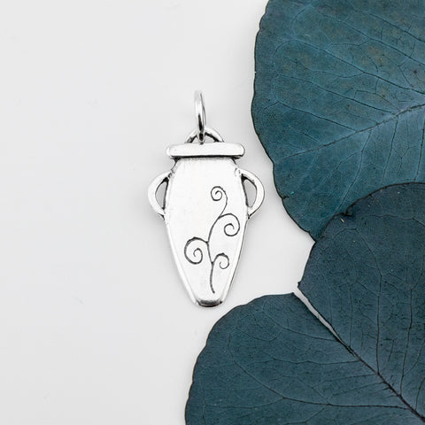 Vessel Pendant - Holly Lane