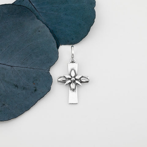 Bloom Cross Pendant - Holly Lane