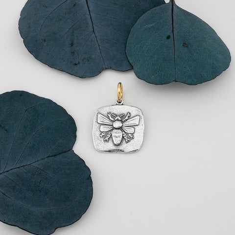 Bee Pendant - Holly Lane
