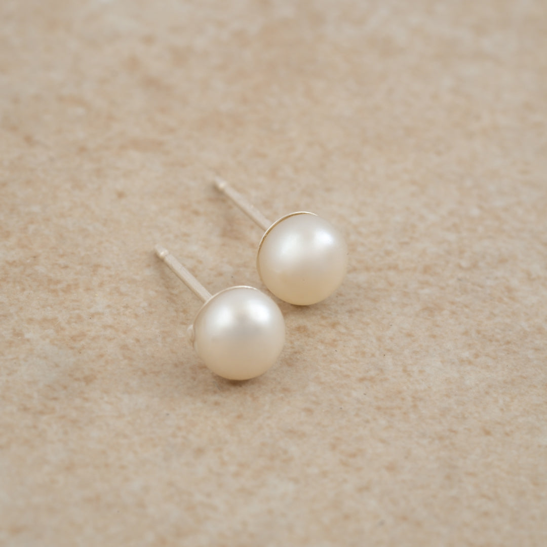 Lost Sheep Studs - Holly Lane