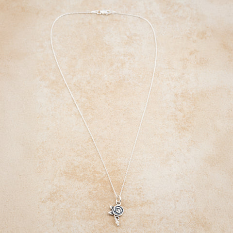 Little Bloom Necklace - Holly Lane