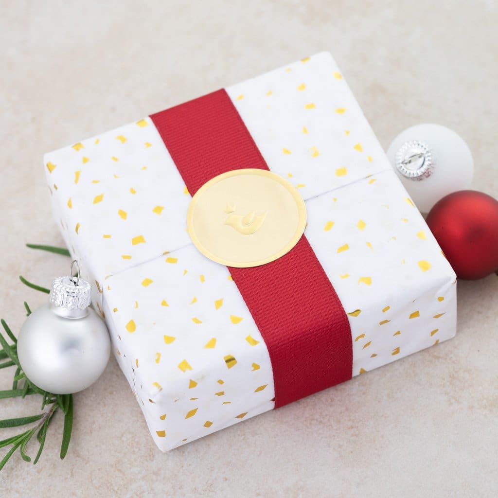 Holly Lane Christian Jewelry - Christmas Gift Wrap