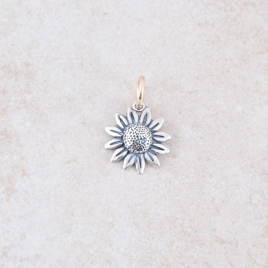 Sunflower Pendant - Holly Lane