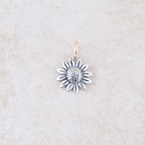 Sunflower Pendant - Holly Lane