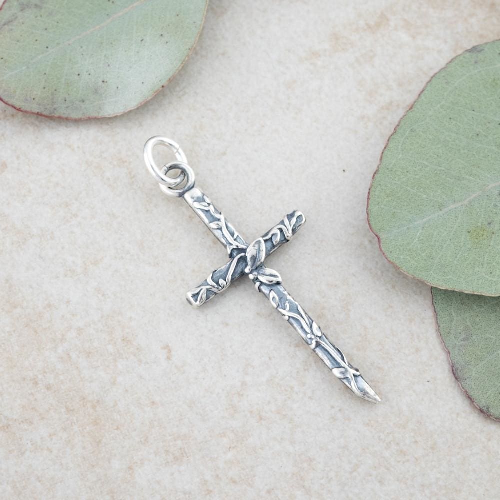 Gold Nail Cross Pendant Necklace | Factory Direct Jewelry